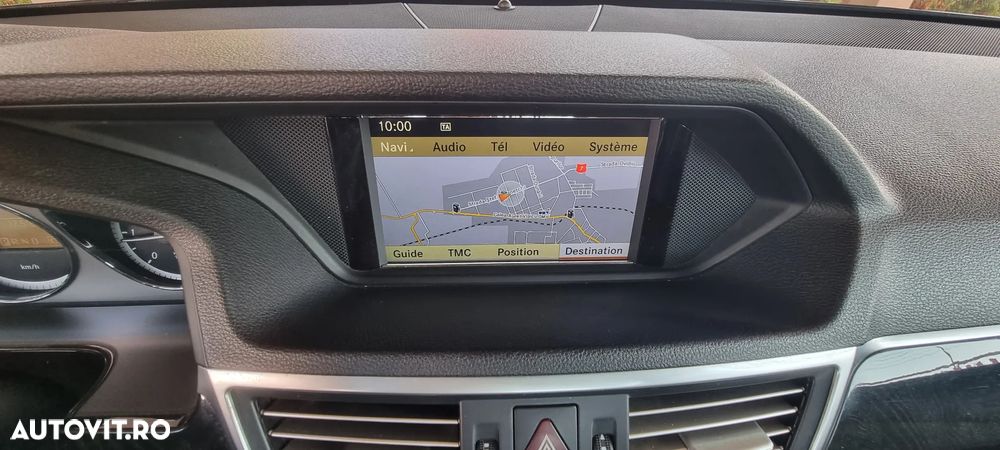 Mercedes-Benz E 220 CDI DPF BlueEFFICIENCY Automatik Avantgarde - 27