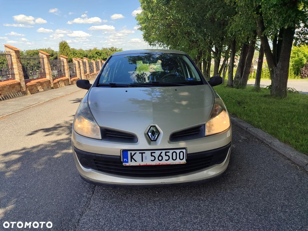 Renault Clio 1.2 16V Wind - 10