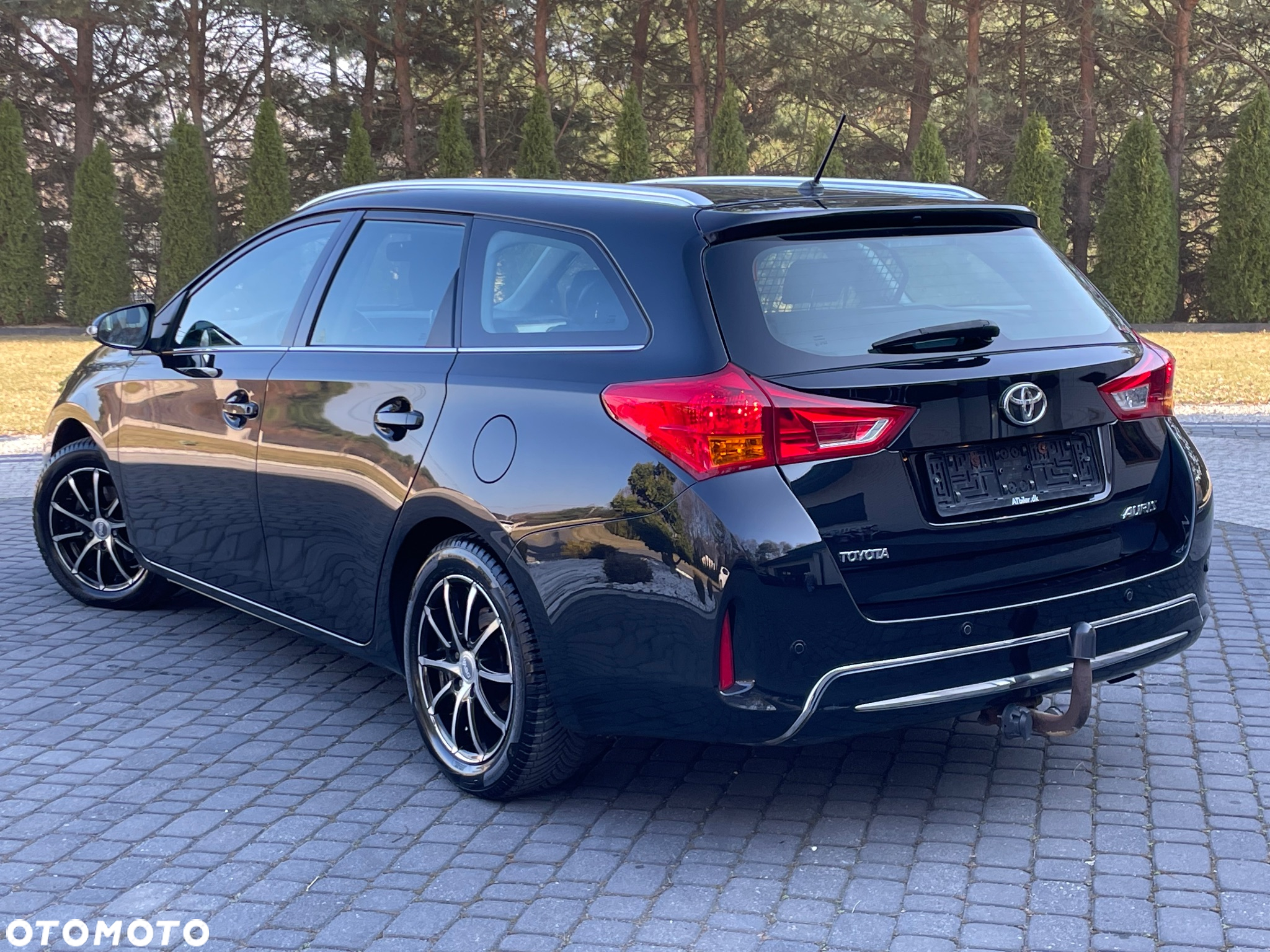 Toyota Auris 1.6 Premium - 13