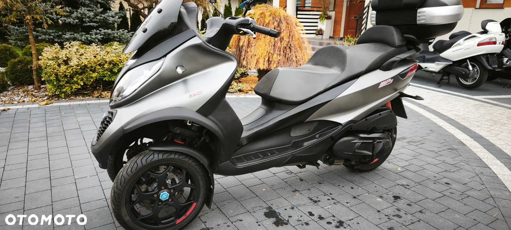 Piaggio MP-3 - 3