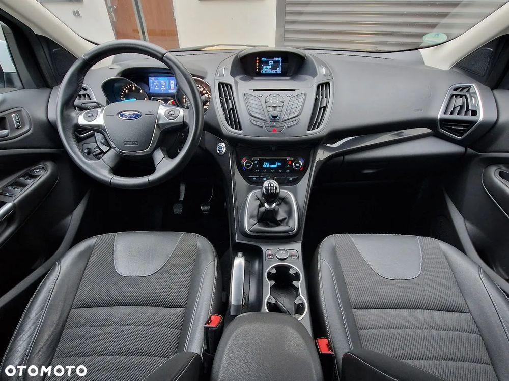 Ford Kuga 2.0 TDCi 4WD Titanium - 5