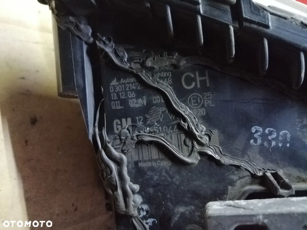 Opel Zafira B komplet lamp przednich Xenon 13252471RH 13252470LH EU - 10