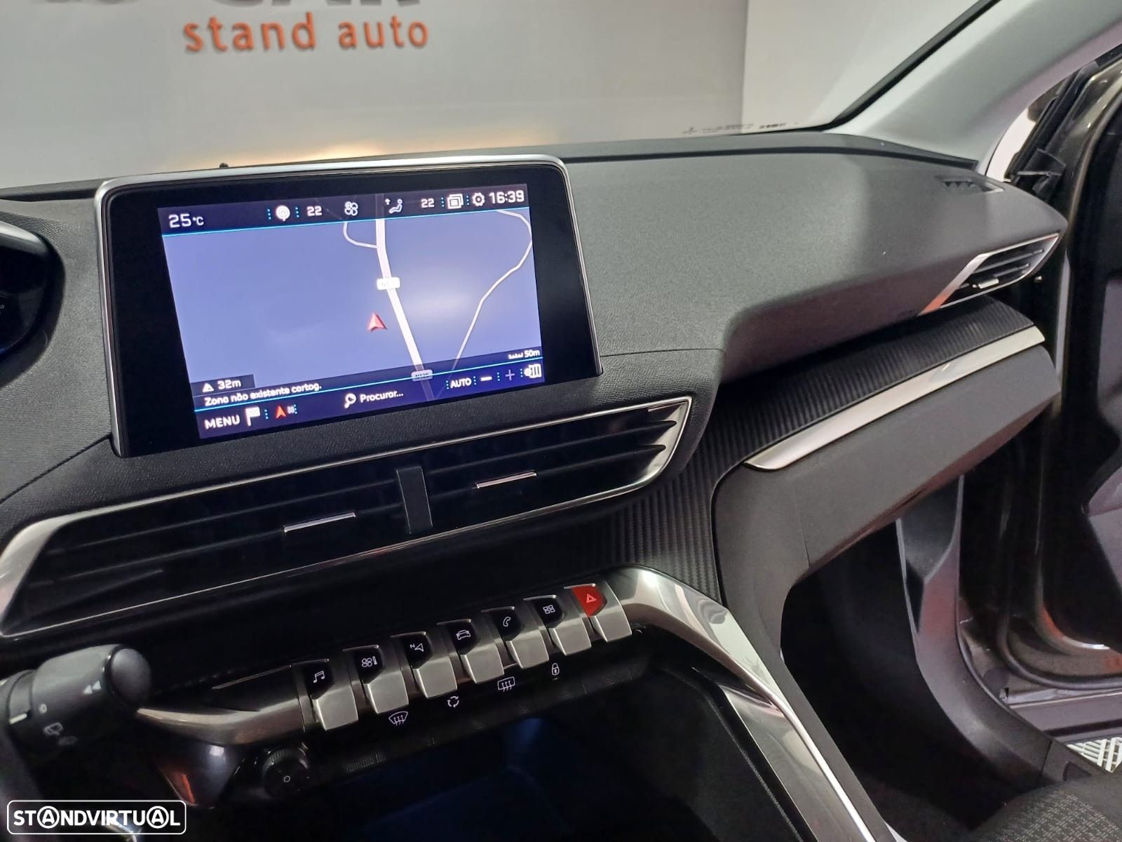 Peugeot 5008 1.5 BlueHDi Allure EAT8 - 20