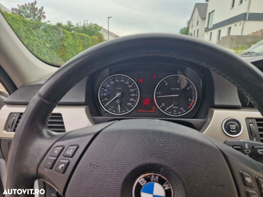 BMW Seria 3 ver-320d - 7
