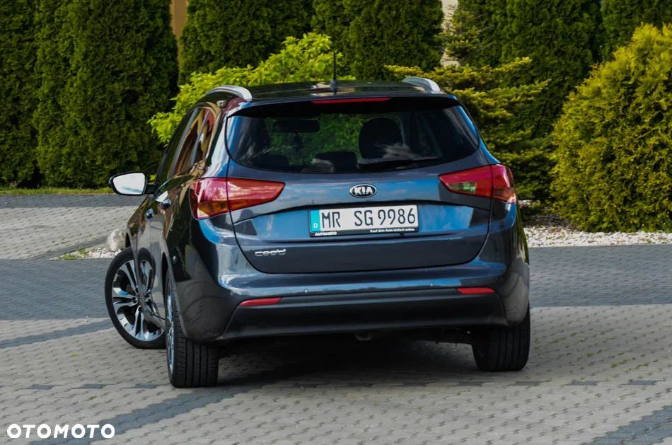 Kia Ceed 1.6 GDI SW Vision - 15