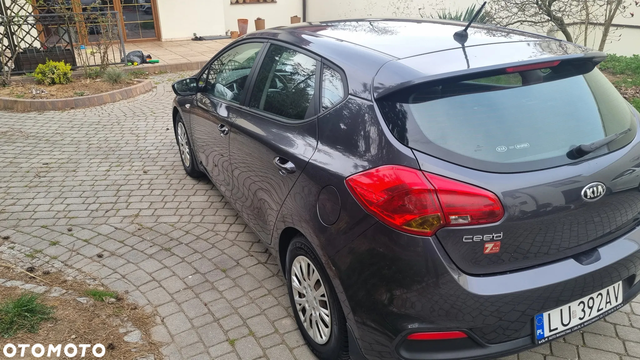 Kia Ceed Cee'd 1.6 GDI M - 9