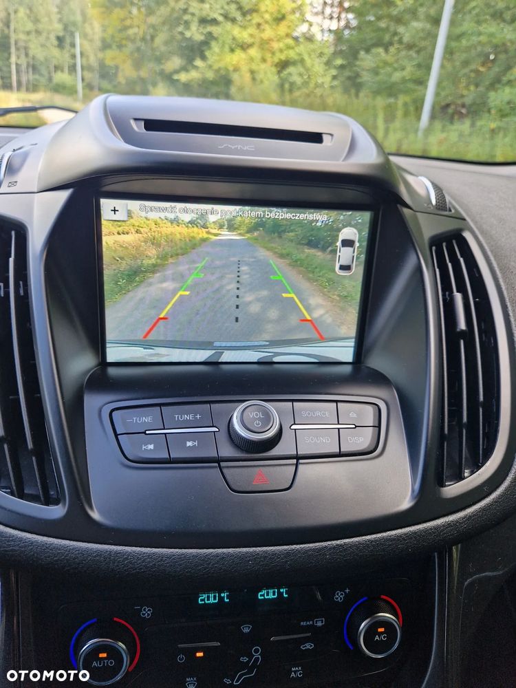Ford Kuga 2.0 TDCi 4x4 ST-Line - 26