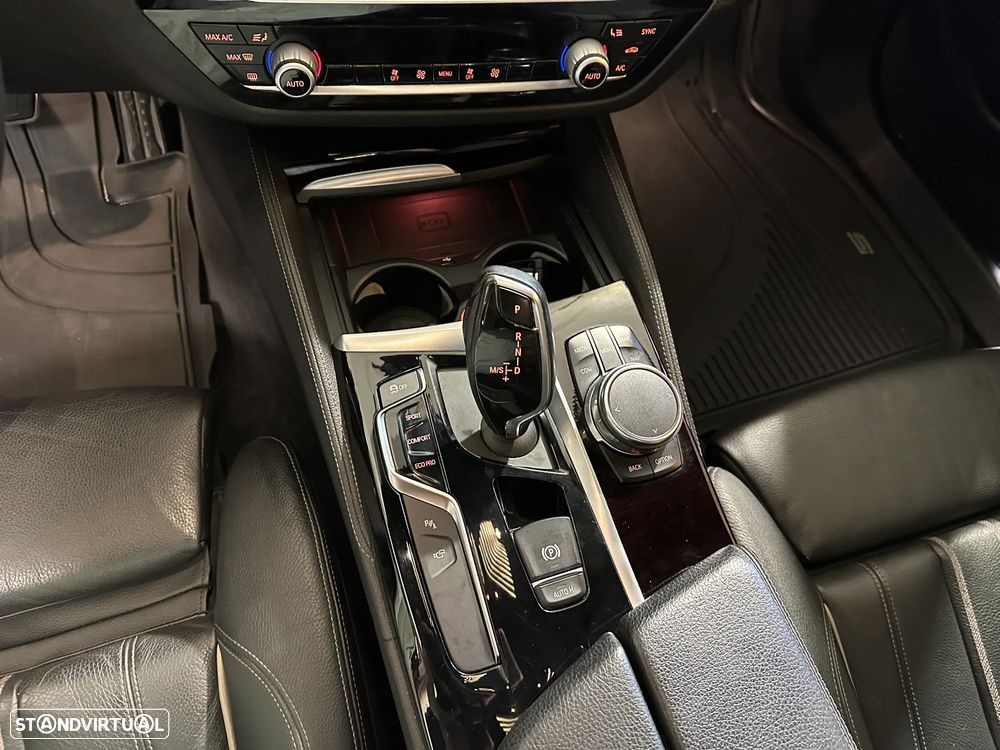 BMW 520 d Pack M Auto - 21