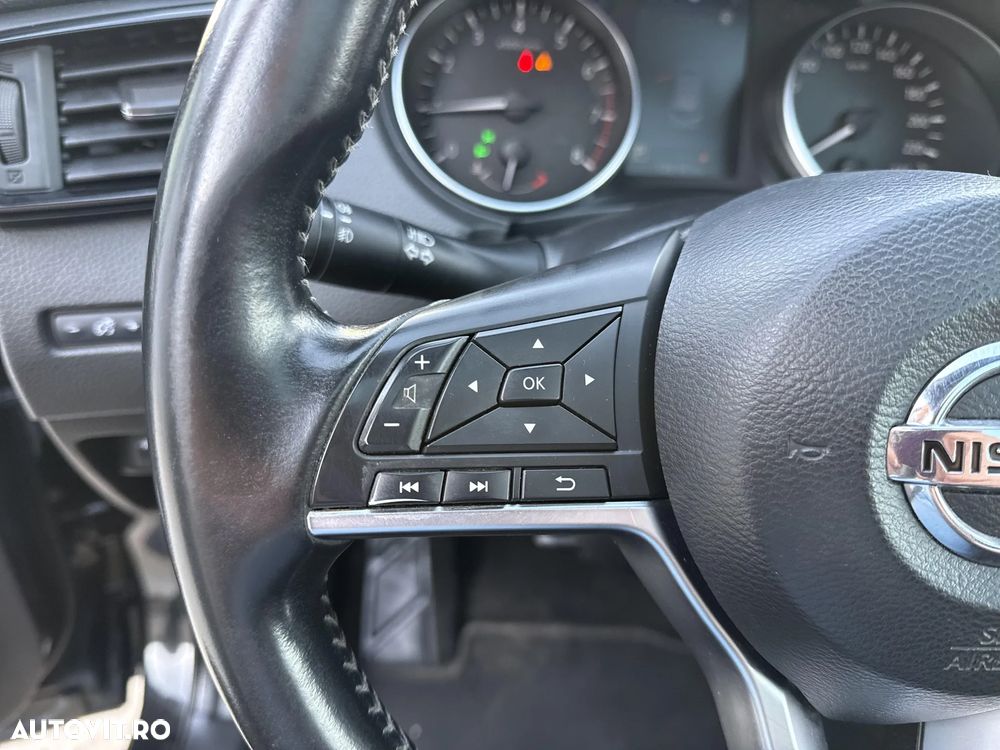 Nissan Qashqai 1.3 DIG-T DCT N-TEC - 22
