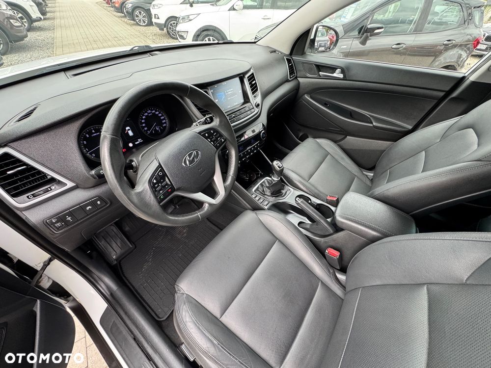 Hyundai Tucson blue 1.6 GDi 2WD Advantage - 17