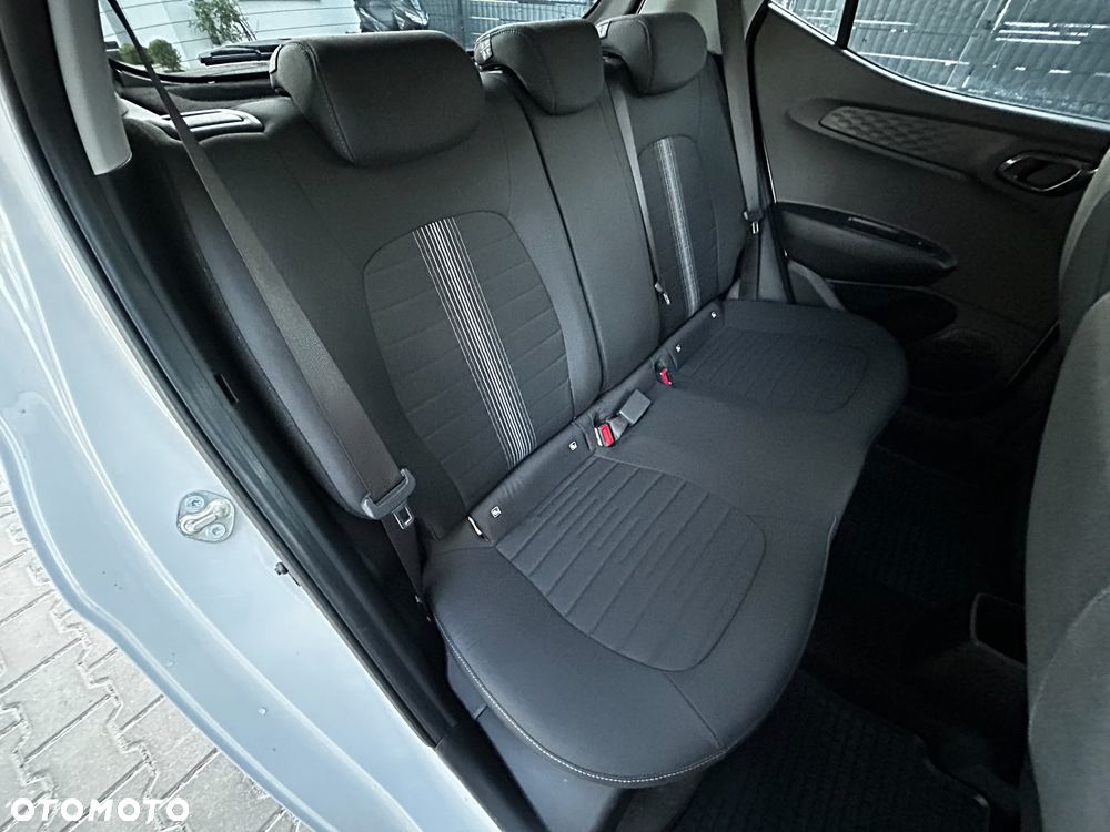 Hyundai i10 1.0 Modern - 21