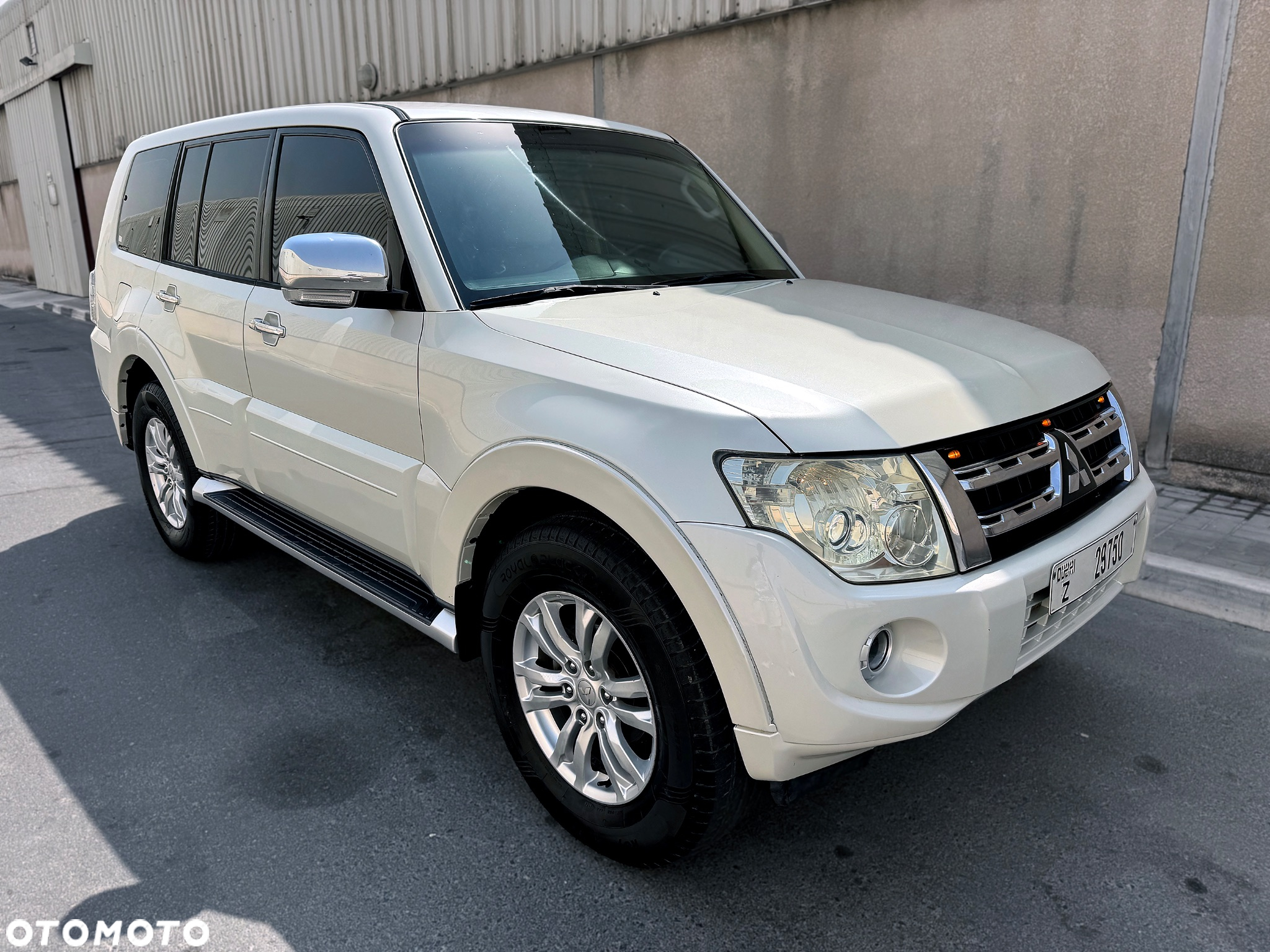 Mitsubishi Pajero 3.8 V6 Instyle - 5