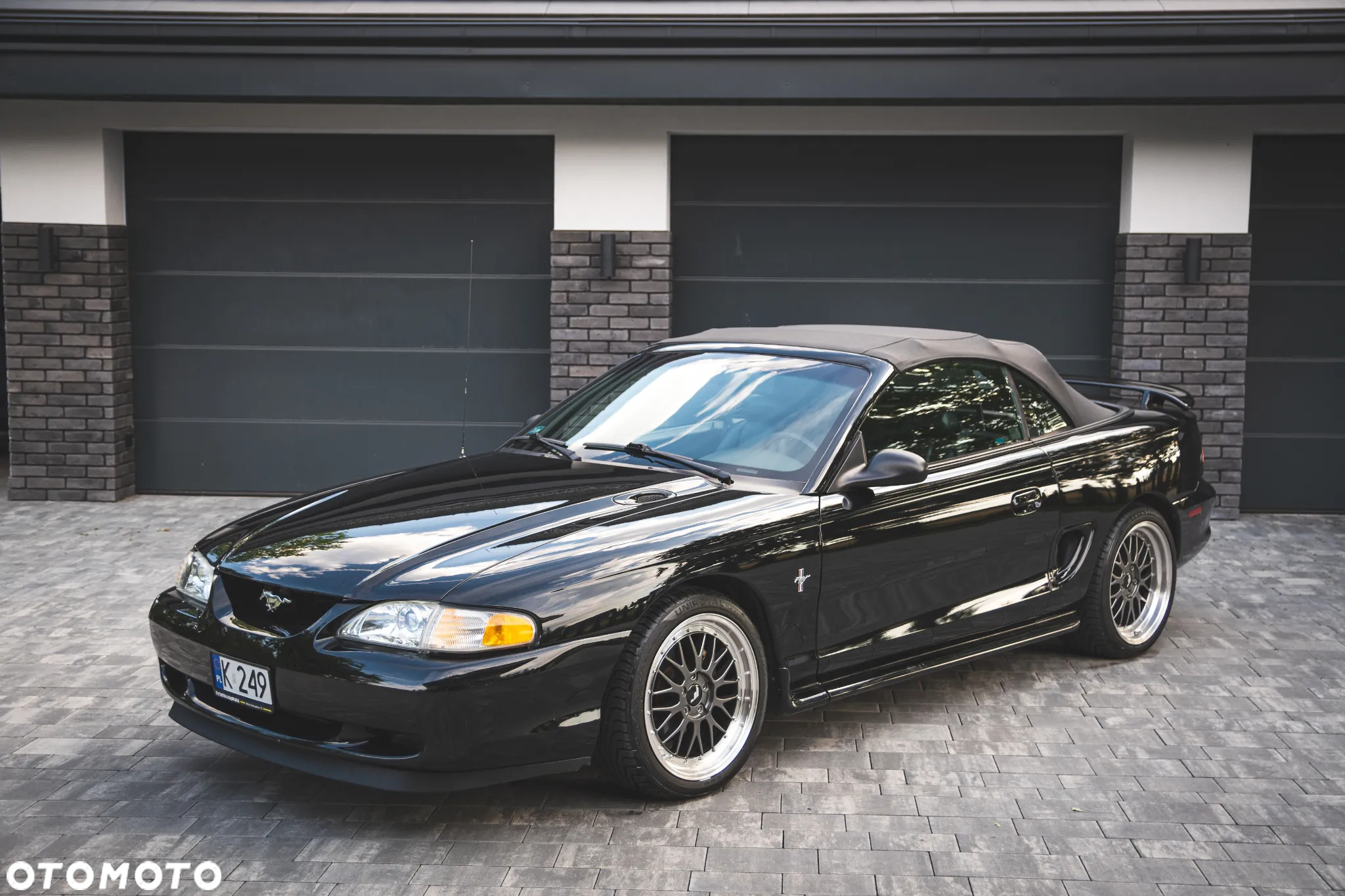 Ford Mustang - 10