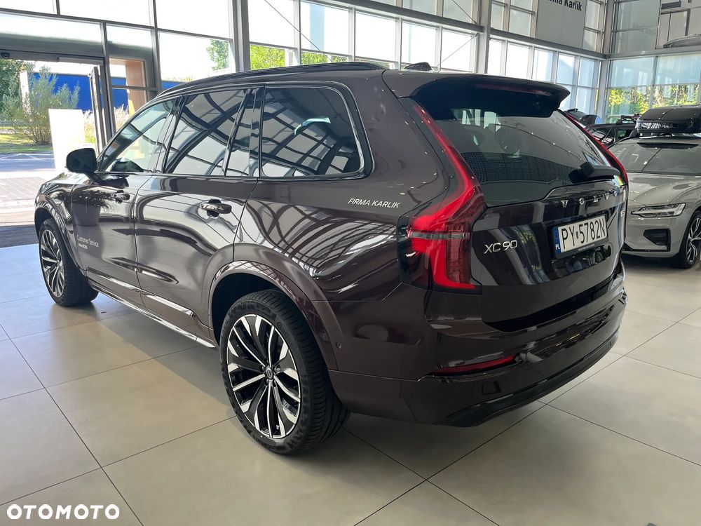 Volvo XC 90 B5 B AWD Ultra Dark 7os - 7