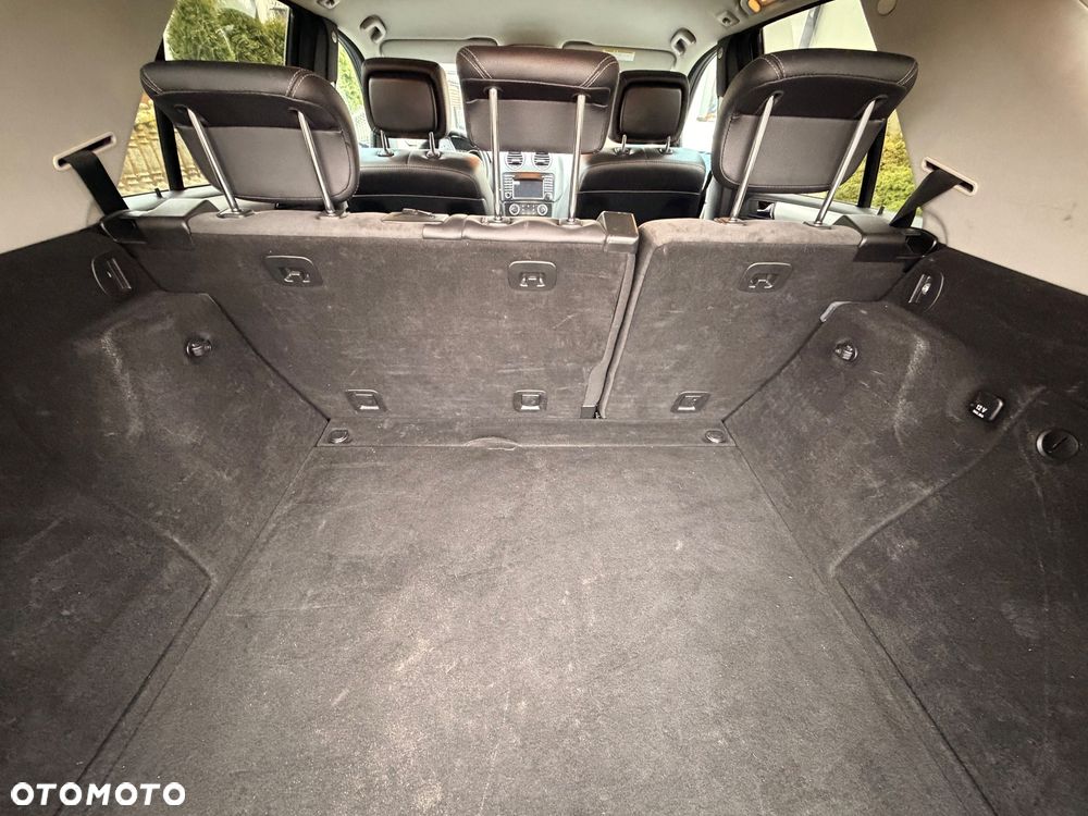 Mercedes-Benz ML - 26