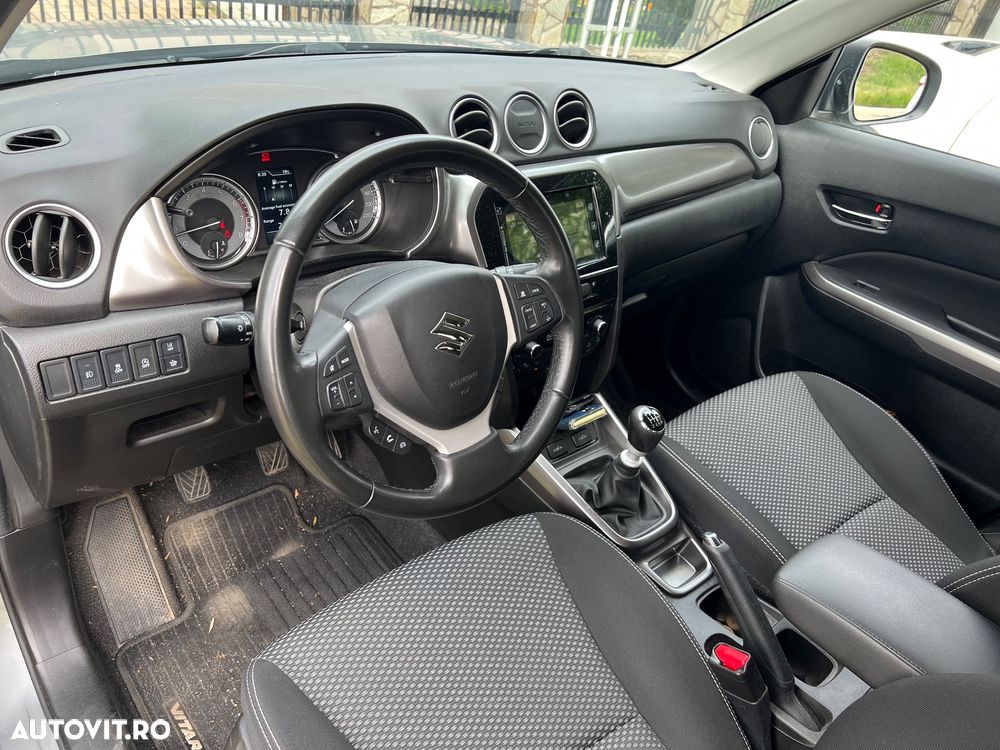 Suzuki Vitara - 10