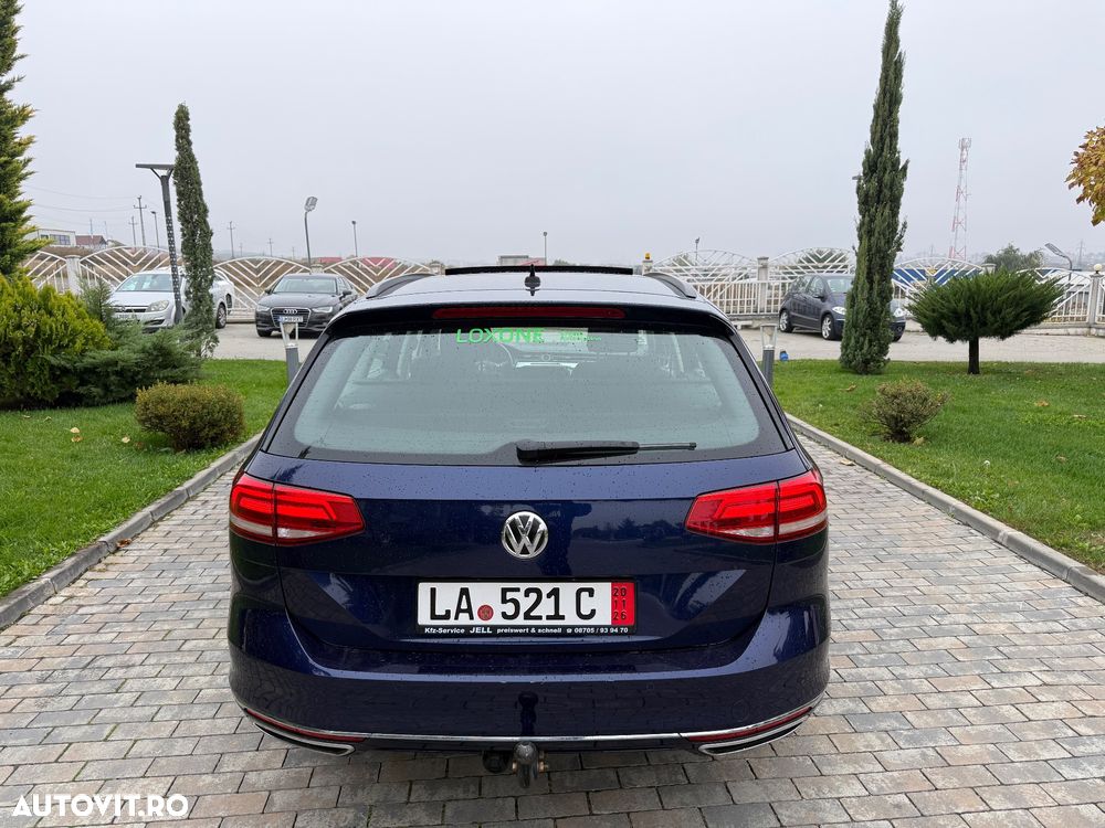 Volkswagen Passat - 8