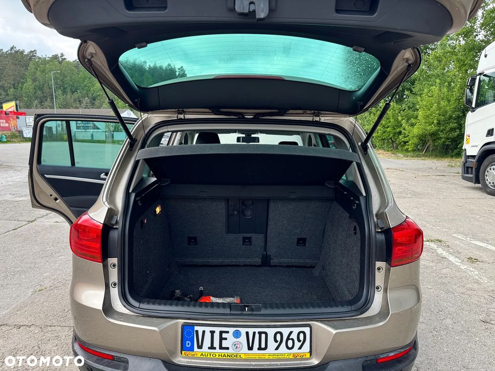 Volkswagen Tiguan - 23