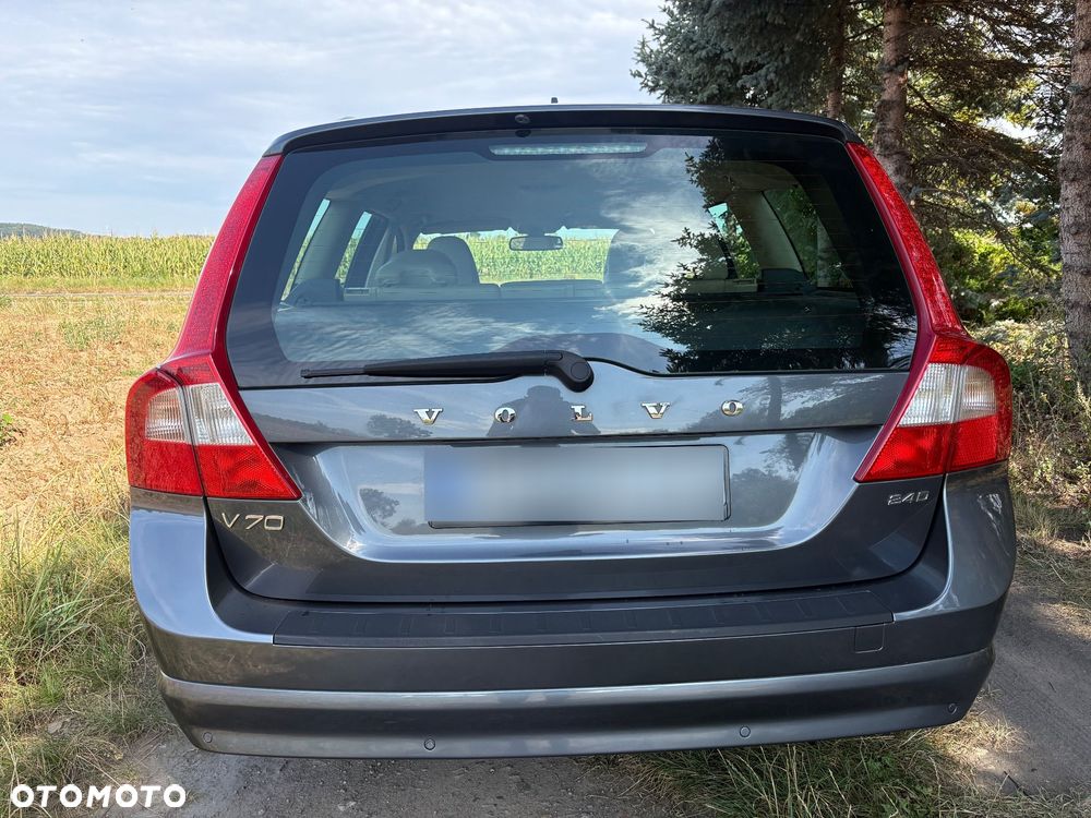 Volvo V70 D4 AWD Summum - 6