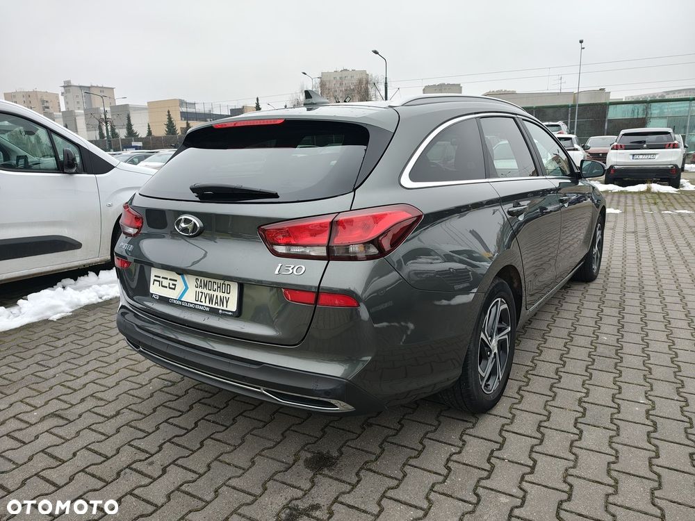 Hyundai i30 1.5 DPI Comfort - 6