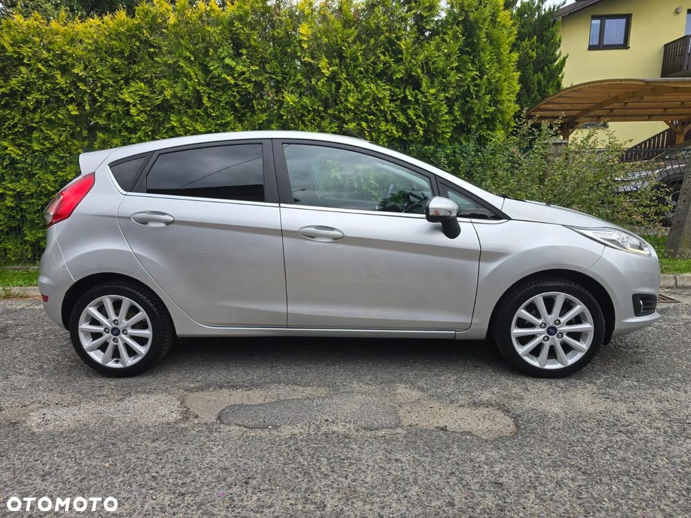 Ford Fiesta 1.0 EcoBoost Titanium - 14