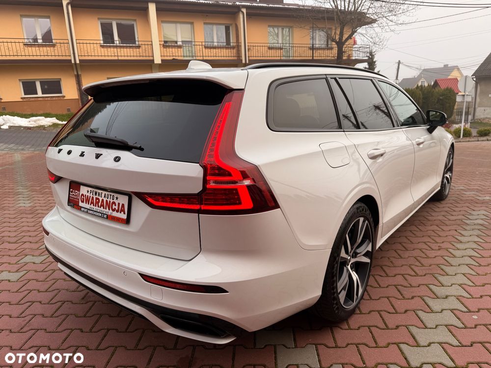 Volvo V60 D4 AWD R-Design - 6