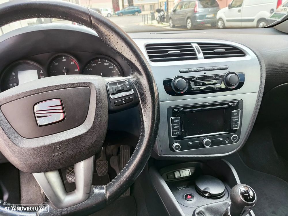 SEAT Leon 1.6 TDI Sport - 11