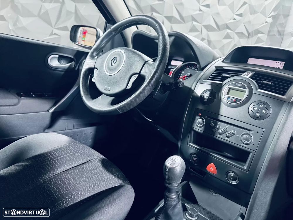 Renault Mégane Break 1.5 dCi Dynamique - 21