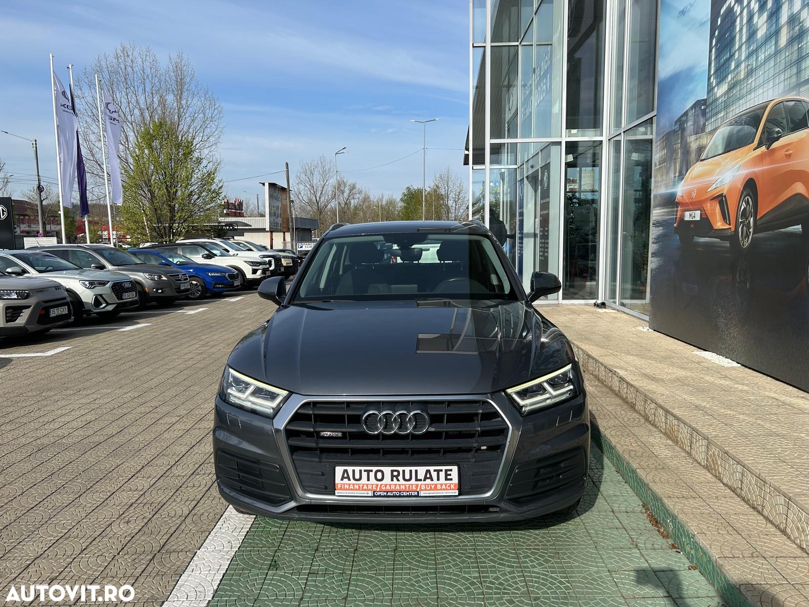 Audi Q5 2.0 40 TDI quattro S tronic Design - 2