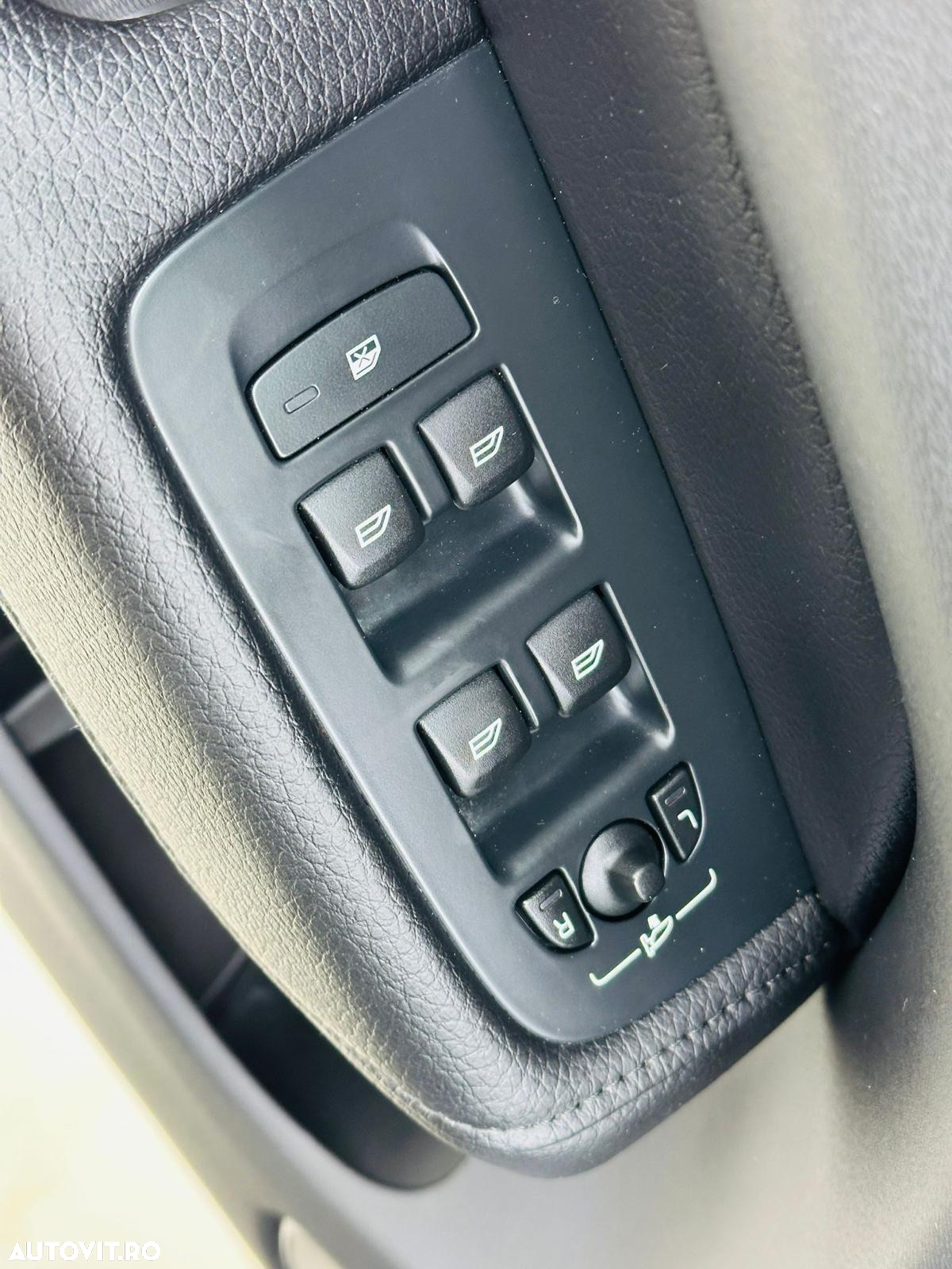 Volvo XC 60 - 16