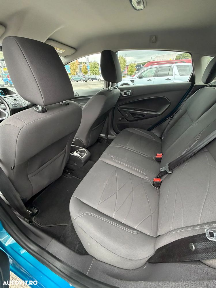 Ford Fiesta - 6