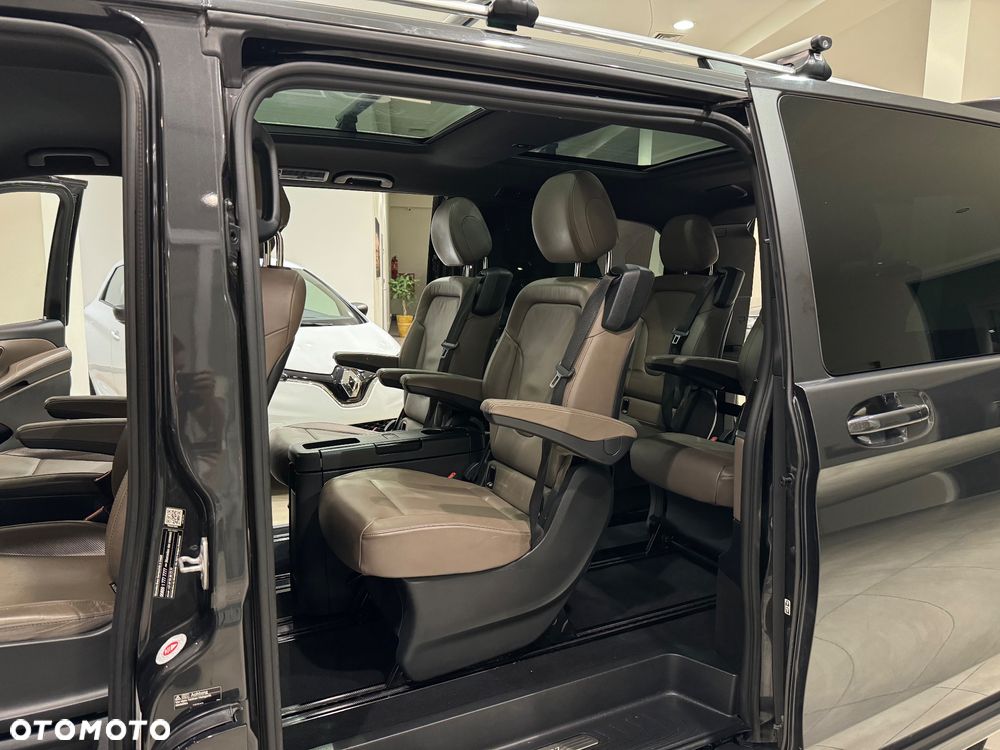 Mercedes-Benz Klasa V 300 d 4-Matic Exclusive 9G-Tronic (d³ugi) - 30