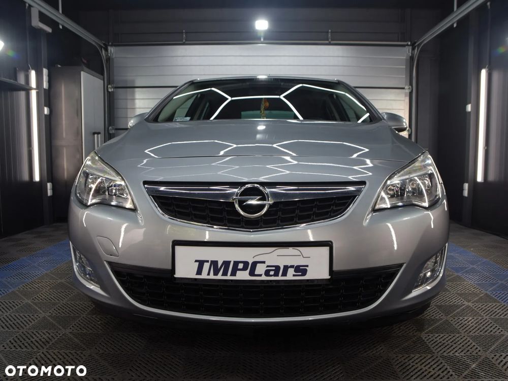 Opel Astra 1.4 Turbo - 9