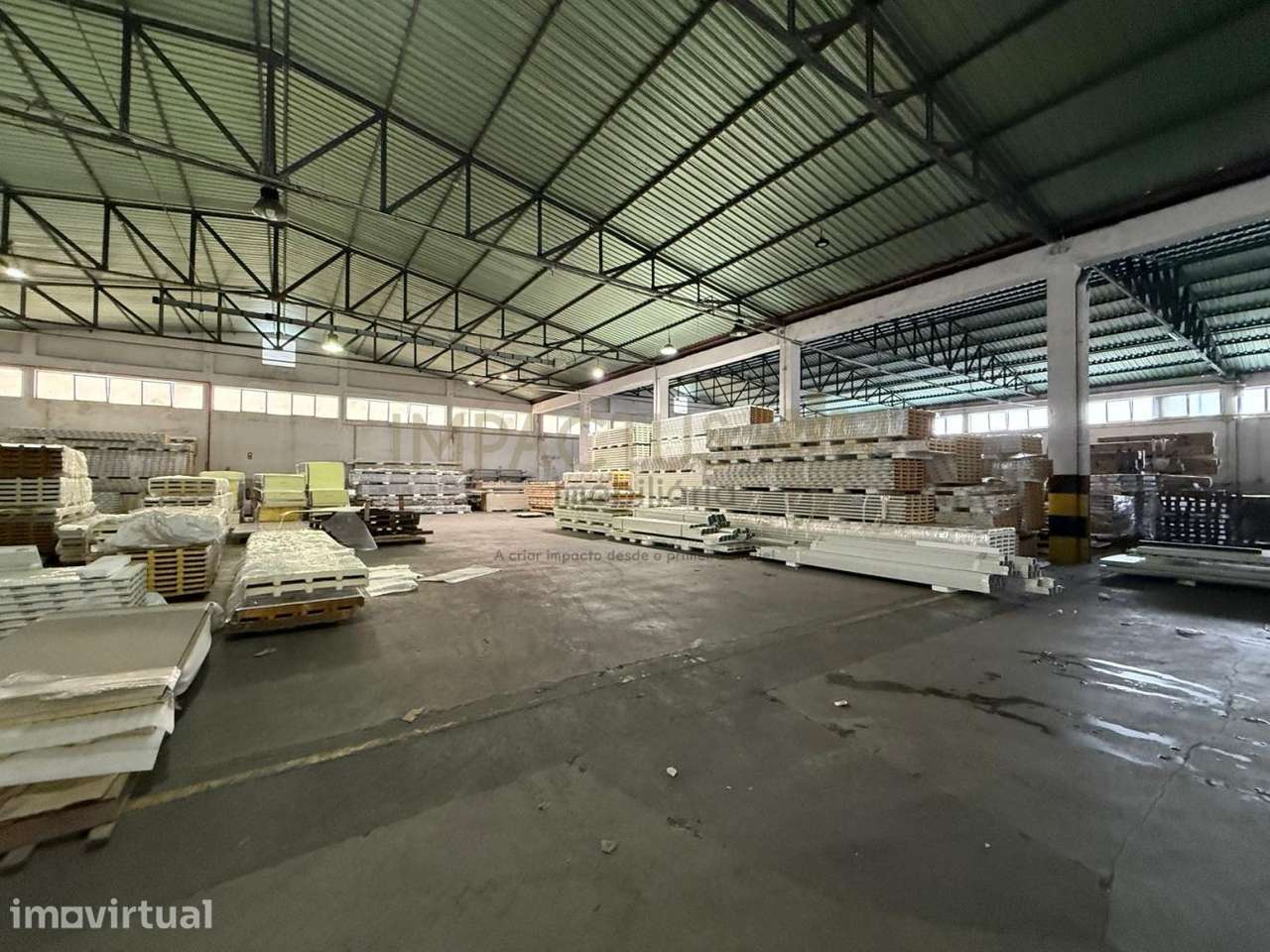 Armazém em Zona Industrial - Grande imagem: 3/15