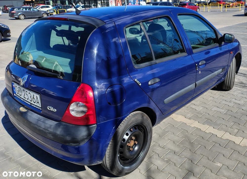 Renault Clio 1.2 16V Authentique - 4