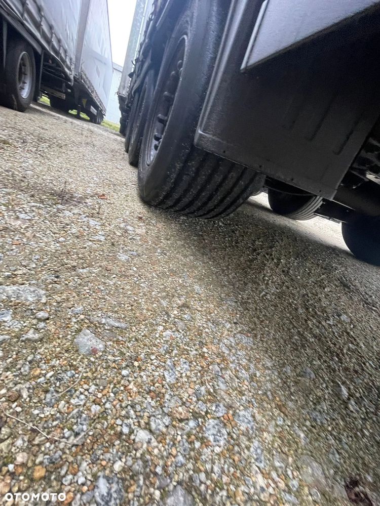 Schmitz Cargobull SCB S3T - 12