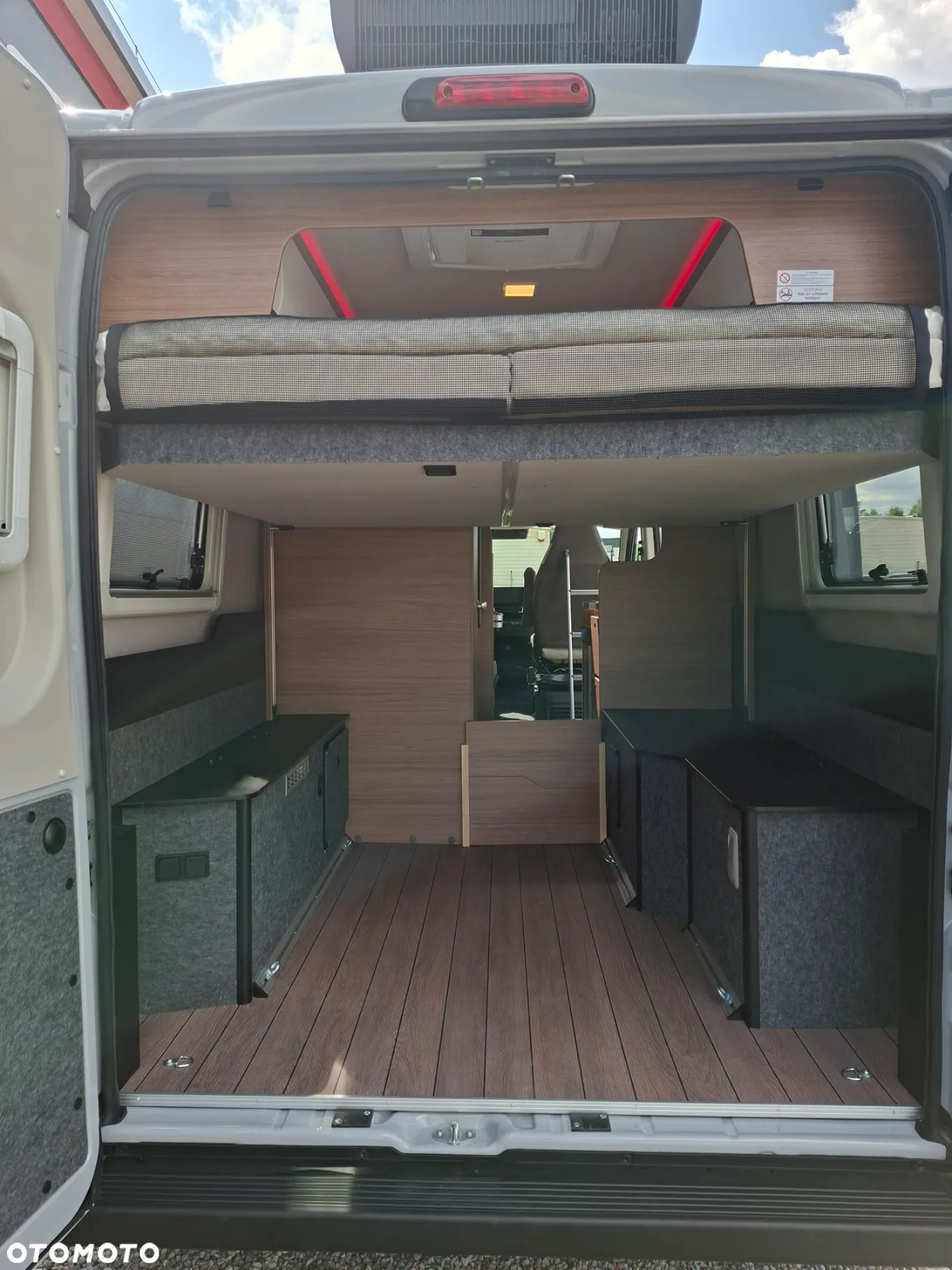 KNAUS BOXLIFE 600 ME PLATINIUM SELECTION - ROCZNIK 2025 Klimatyzacja dachowa DOMETIC - 4 osobowy - 10