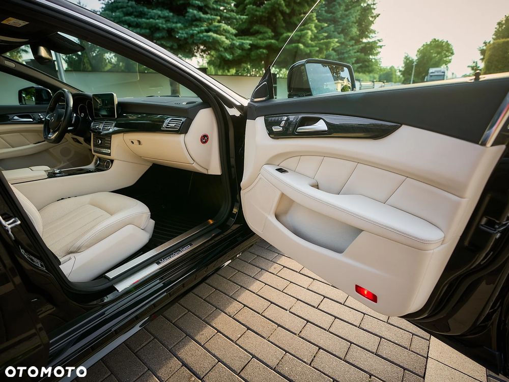 Mercedes-Benz CLS 350 d 4-Matic - 9