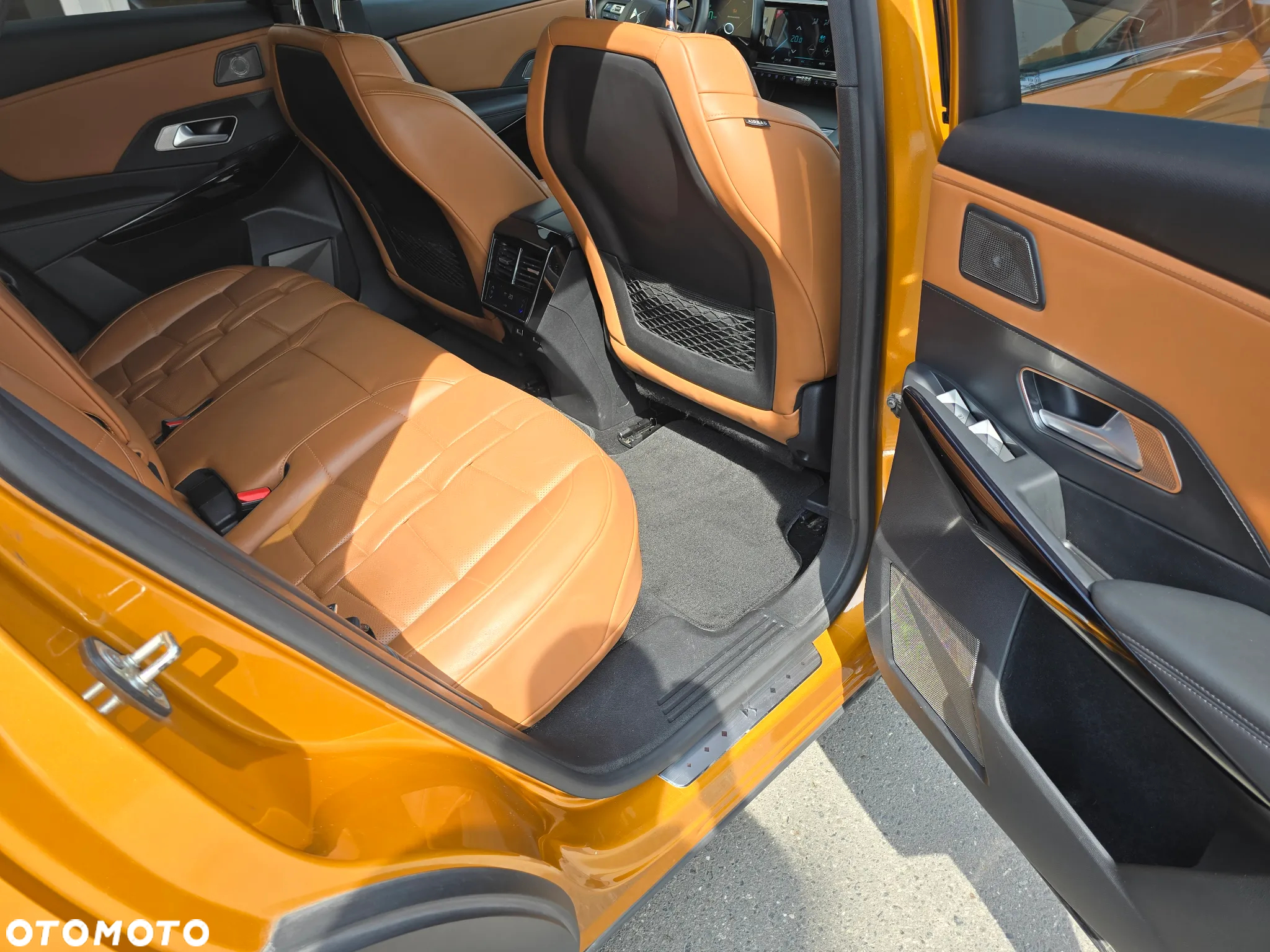 DS Automobiles DS 7 Crossback - 12