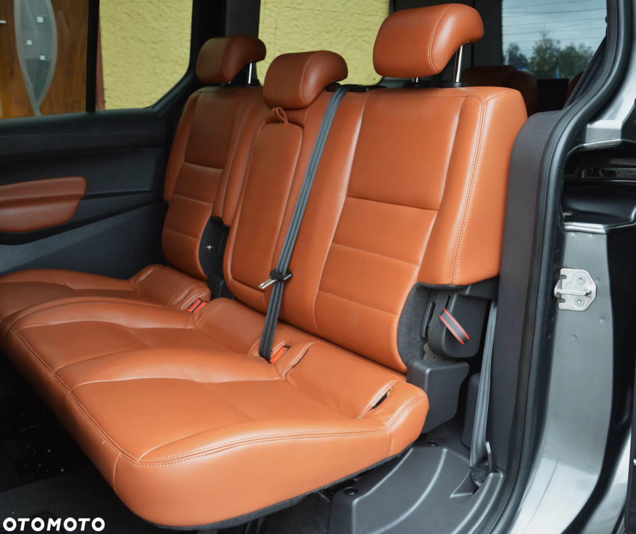 Ford Tourneo Connect - 33