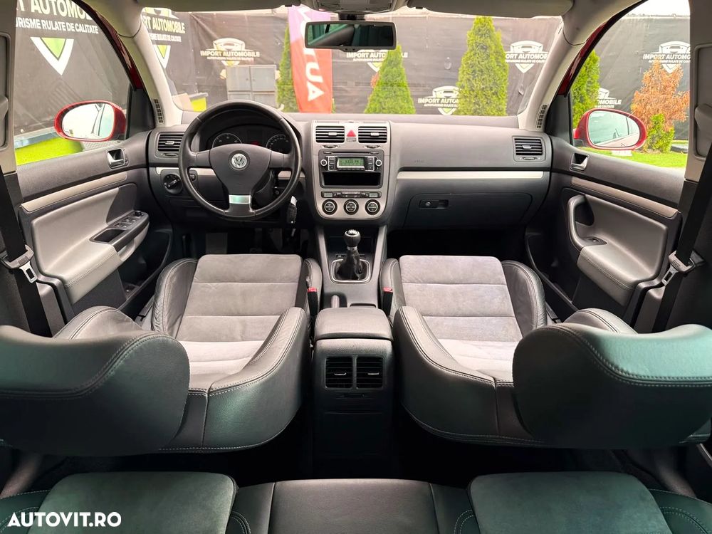 Volkswagen Golf 2.0 TDI DPF 4Motion Highline - 21