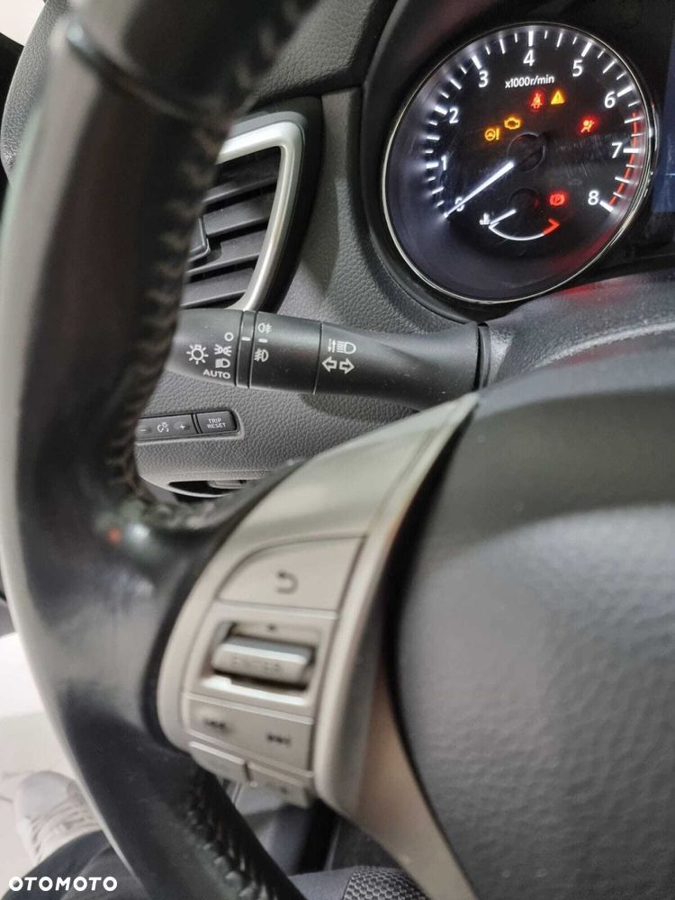 Nissan Qashqai - 27