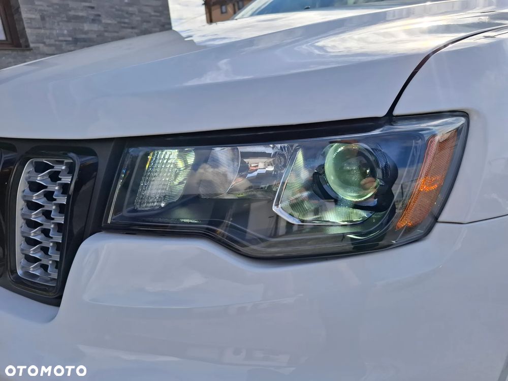 Jeep Grand Cherokee - 7