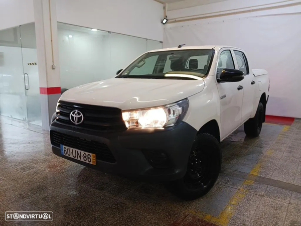 Toyota Hilux 2.4 D-4D 2WD CD CM