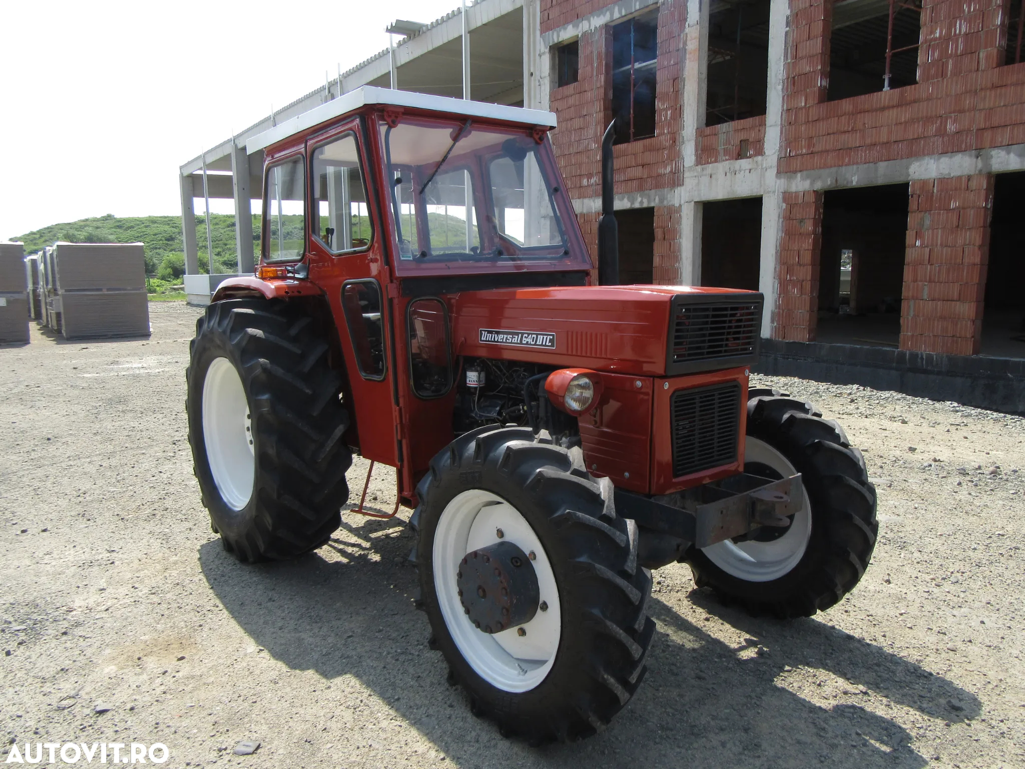 Universal 640 DTC - 3