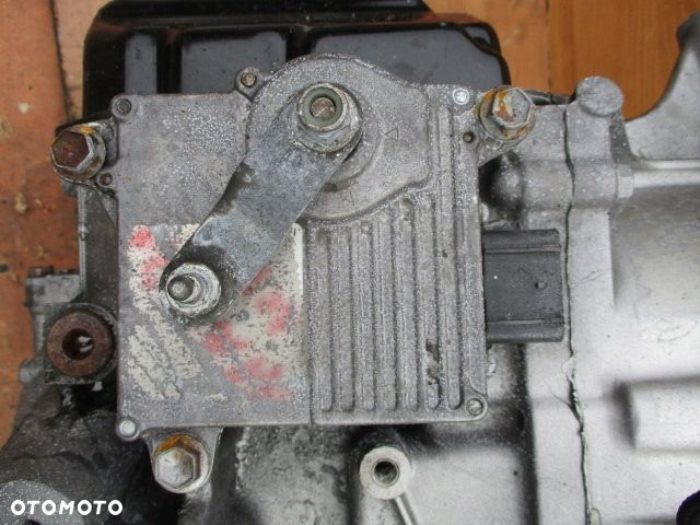 OPEL INSIGNIA B 2.0 CDTI SPRZĘGŁO HYDROKINETYCZNE skrzyni automat 44A060 - 10