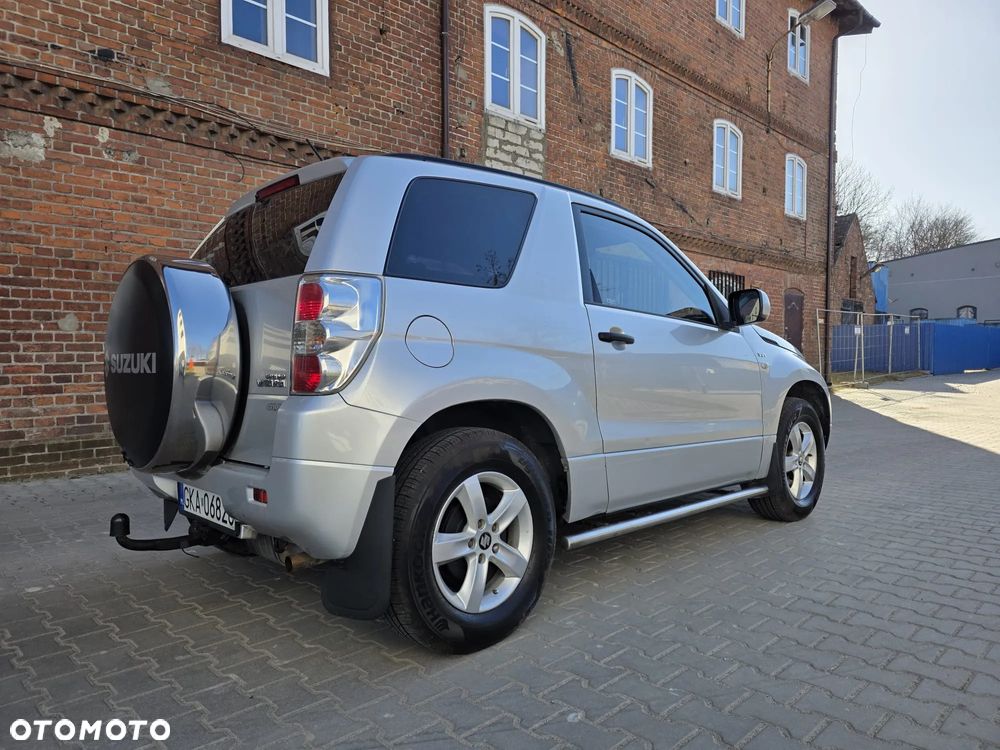 Suzuki Grand Vitara 1.6 Comfort - 12