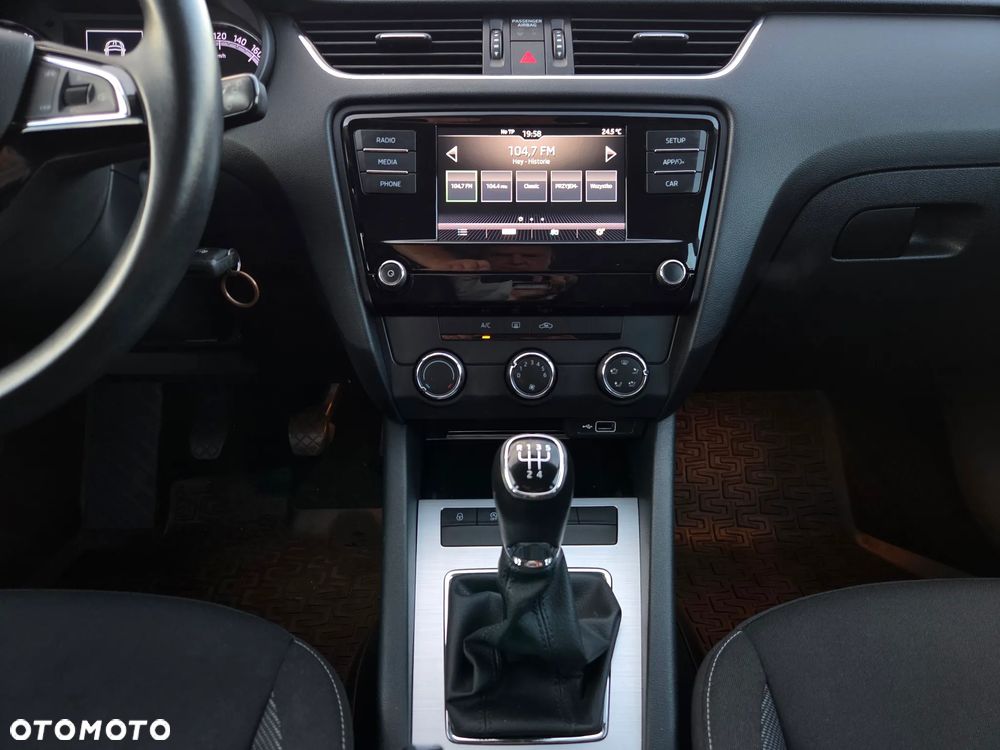 Skoda Octavia 1.6 TDI Ambition - 25