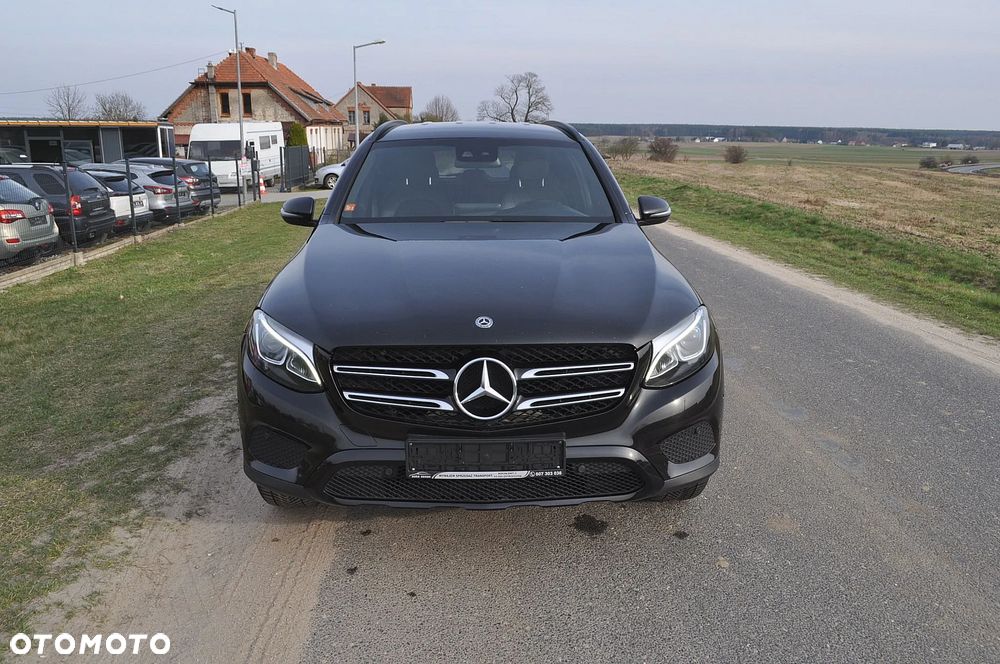 Mercedes-Benz GLC - 9