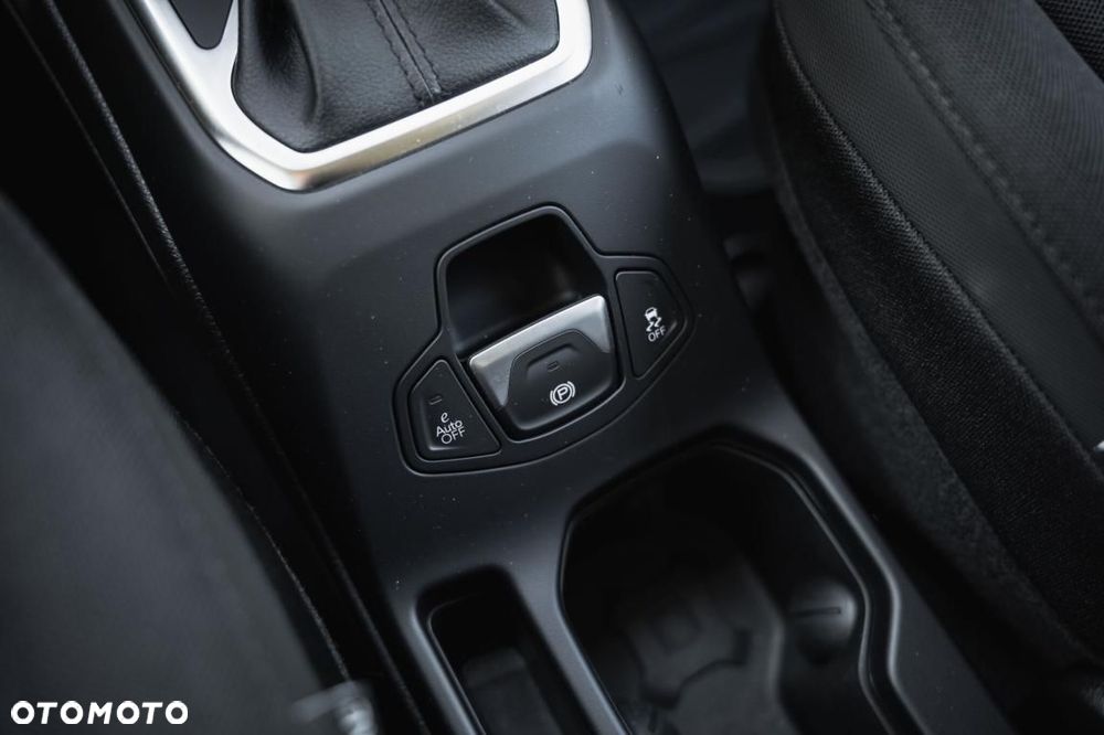 Jeep Renegade - 23